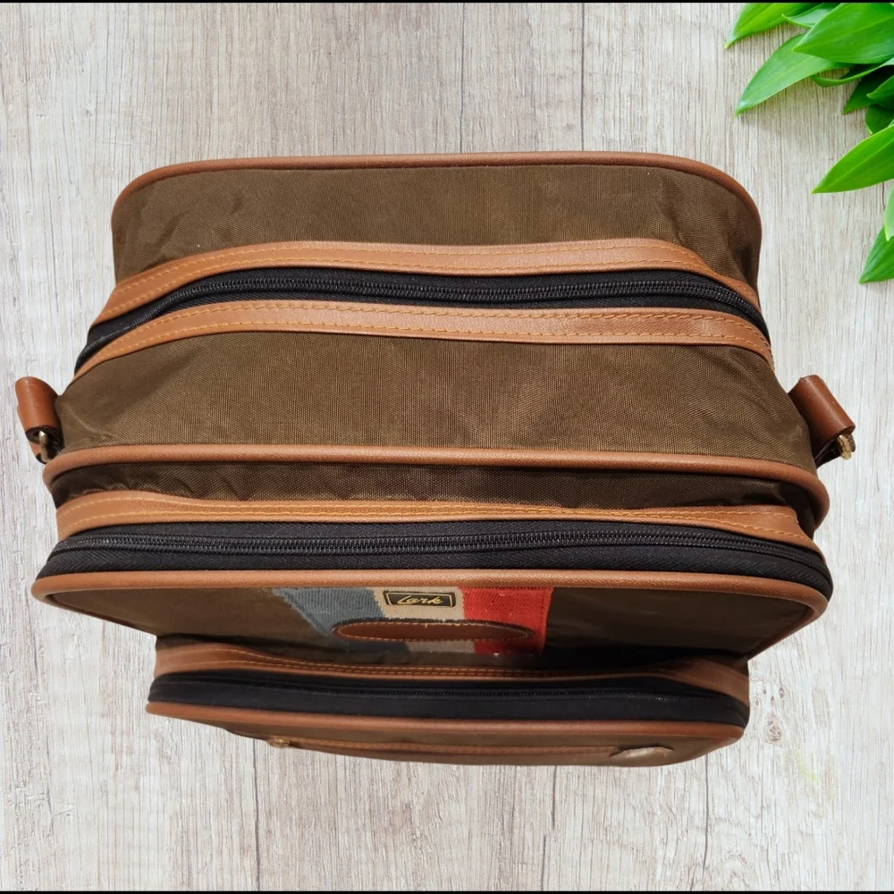 NEW Vintage Lark Expandable Canvas‎ Leather Overnight Weekender Carry-On Luggage